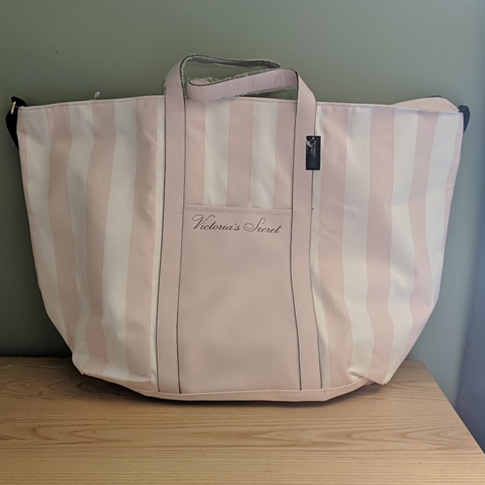 Large tote